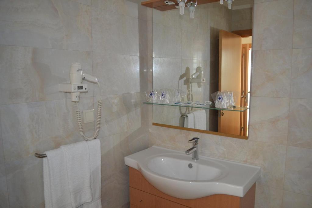 Arenilha Guest House Вила-Реал-ди-Санту-Антониу Номер фото
